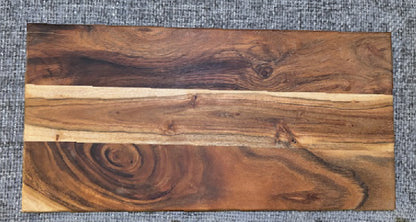Large Acacia Cutting Board